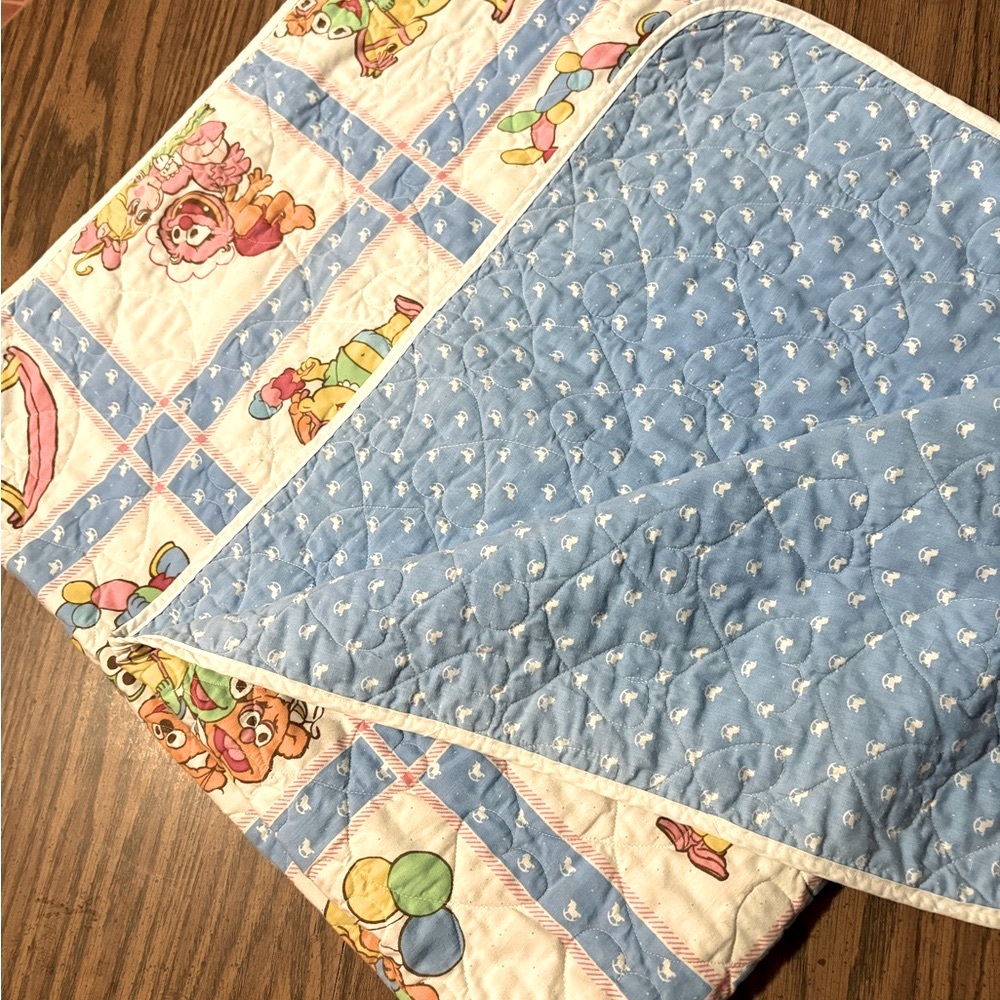 Vintage baby muppets Quilted baby blanket or lap blanket - Picture 2 of 3